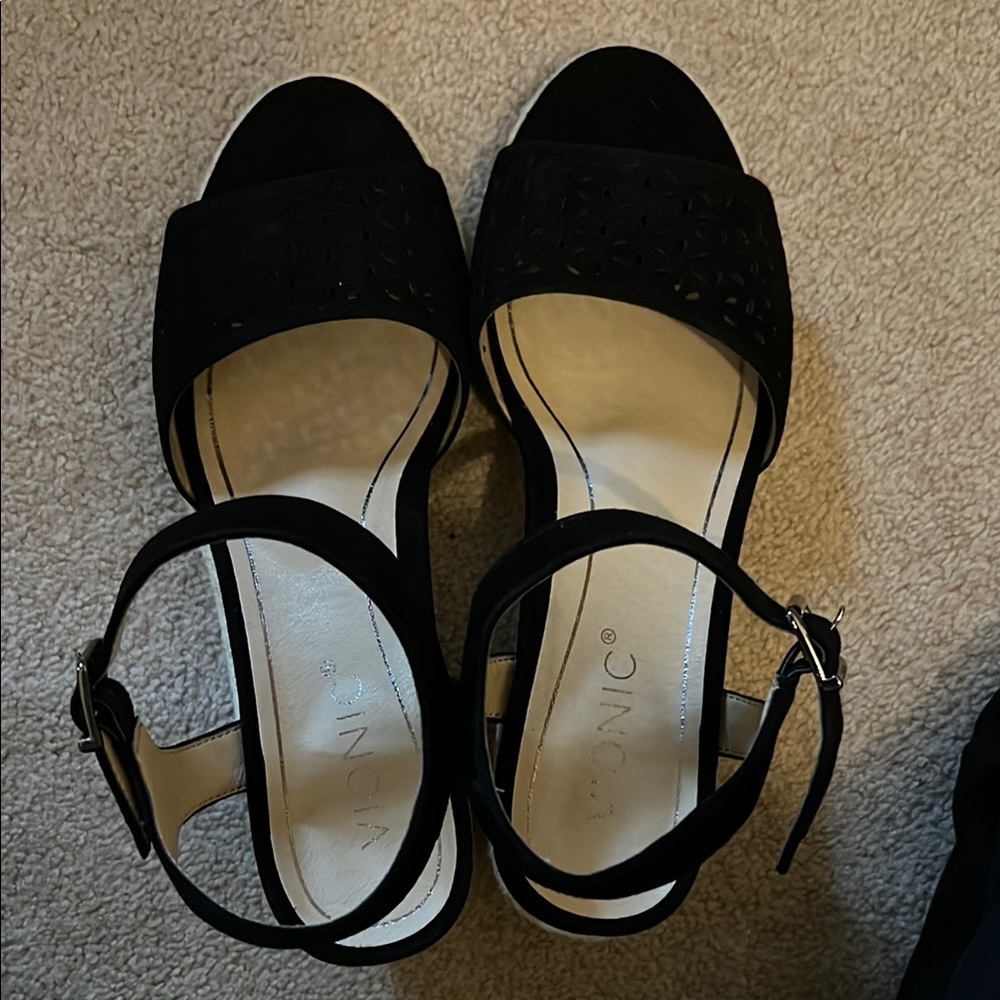 Vionic Black Sandals with Ankle Strap and Closed Toe